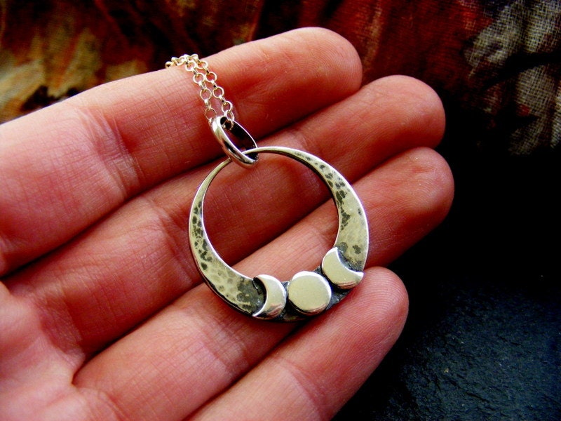 Silver Triple Moon Crescent Hammered  Pendant Necklace  Circle Celestial Pendant