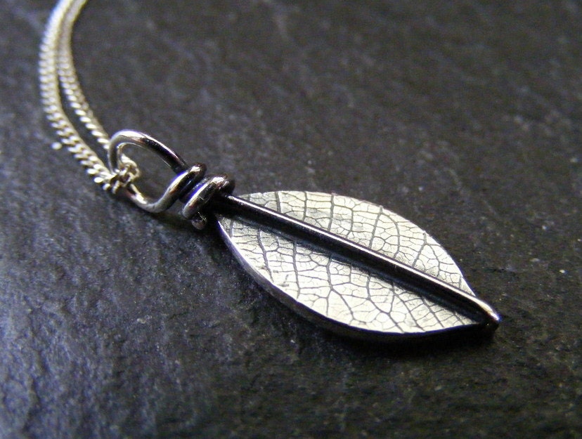 Silver Pendant Leaf Necklace  Textured Sterling leaf pendant with curb chain