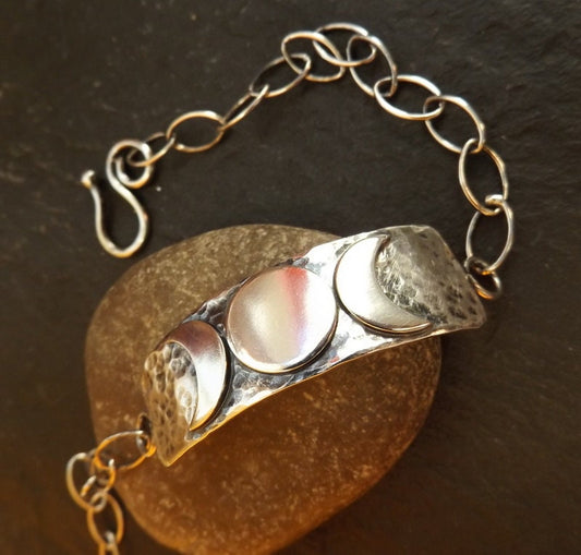 Silver TripleMoon hammered bar bracelet with star charm