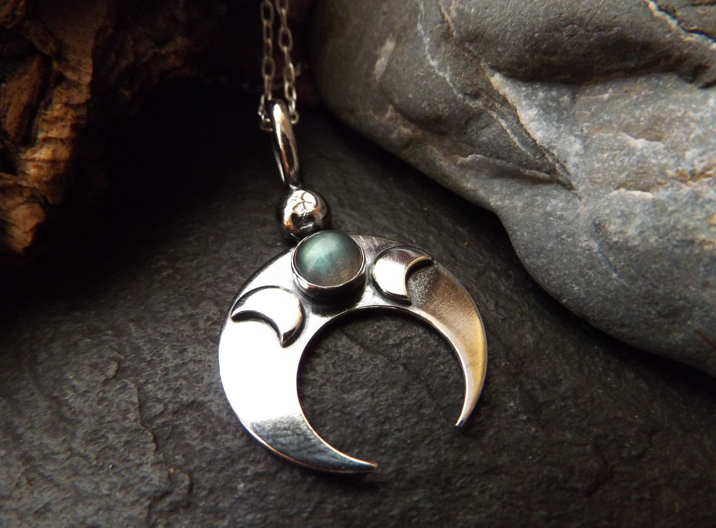 Silver labradorite crescent moon lunala necklace , silver inverted moon necklace with triple moon detail
