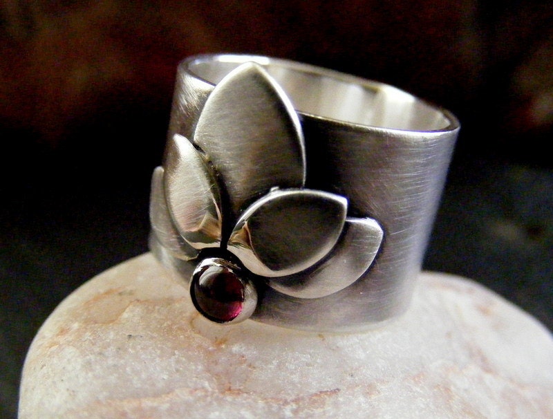 Silver Lotus Ring with Garnet Gemstone Flower statement ring with precious stone