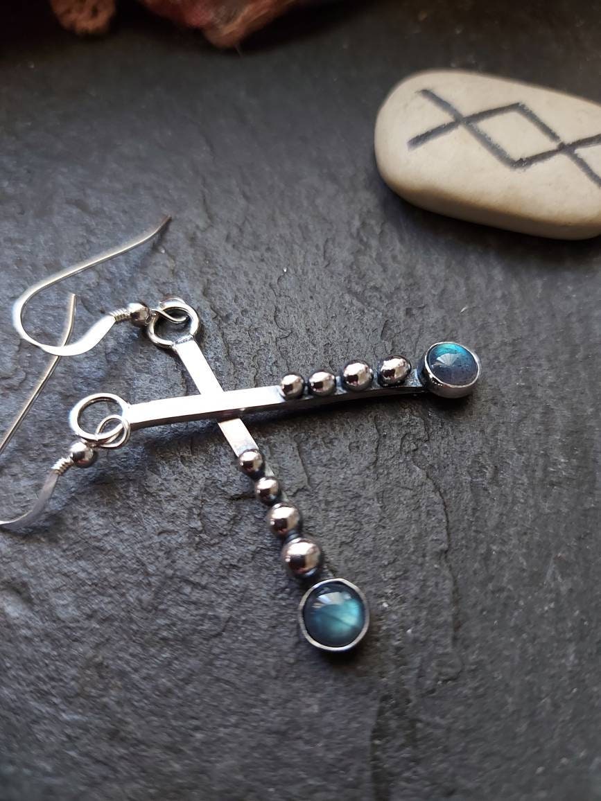 Silver and labradorite dangle /drop  earrings with silver balls